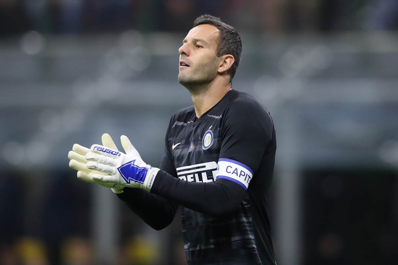 对手反手小 对手反手小